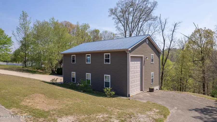 193 Meadowview Ln, Hardinsburg, KY 40143 - #3