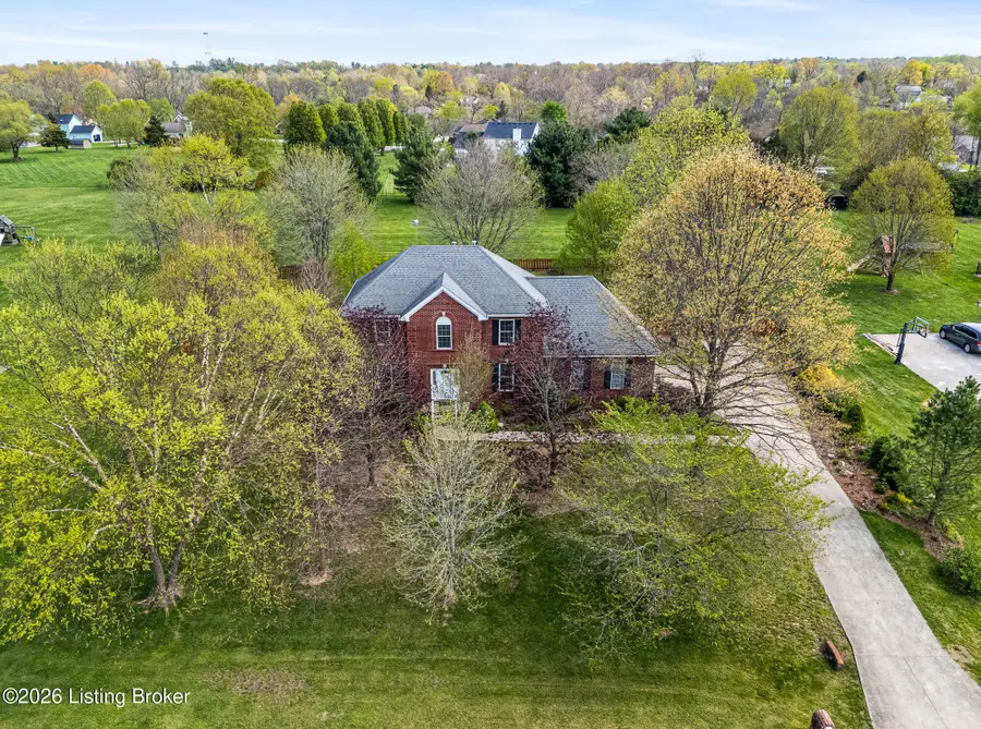 5405 Foxwood Dr, Crestwood, KY 40014 - #2