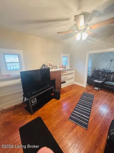 114 N 46th St, Louisville, KY 40212 - #3