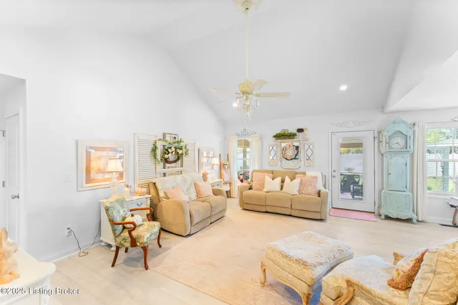 37 Garden Way, Smiths Grove, KY 42171 - #2