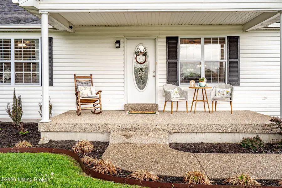 976 Shelbyville Rd, Taylorsville, KY 40071 - #2