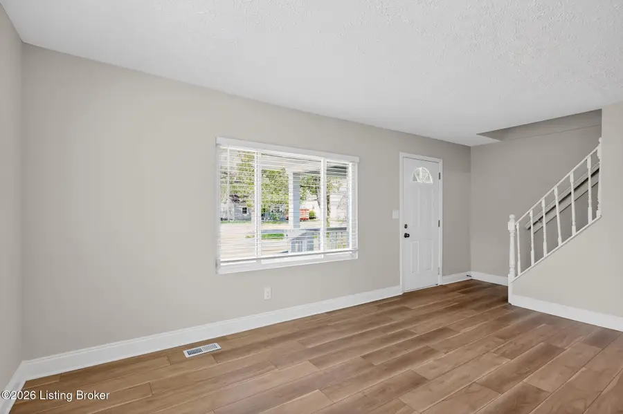 2418 Donna Rd, Louisville, KY 40216 - #2