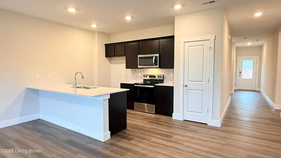 11110 Pheasant Run Ct, Louisville, KY 40229 - #3