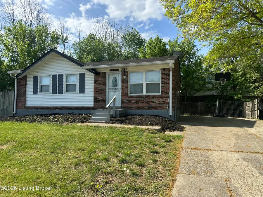 2406 Lamborne Blvd, Louisville, KY 40272 - #2