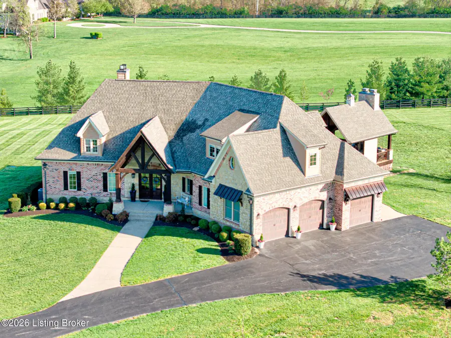 33 Timberwood Dr, Simpsonville, KY 40067 - #2