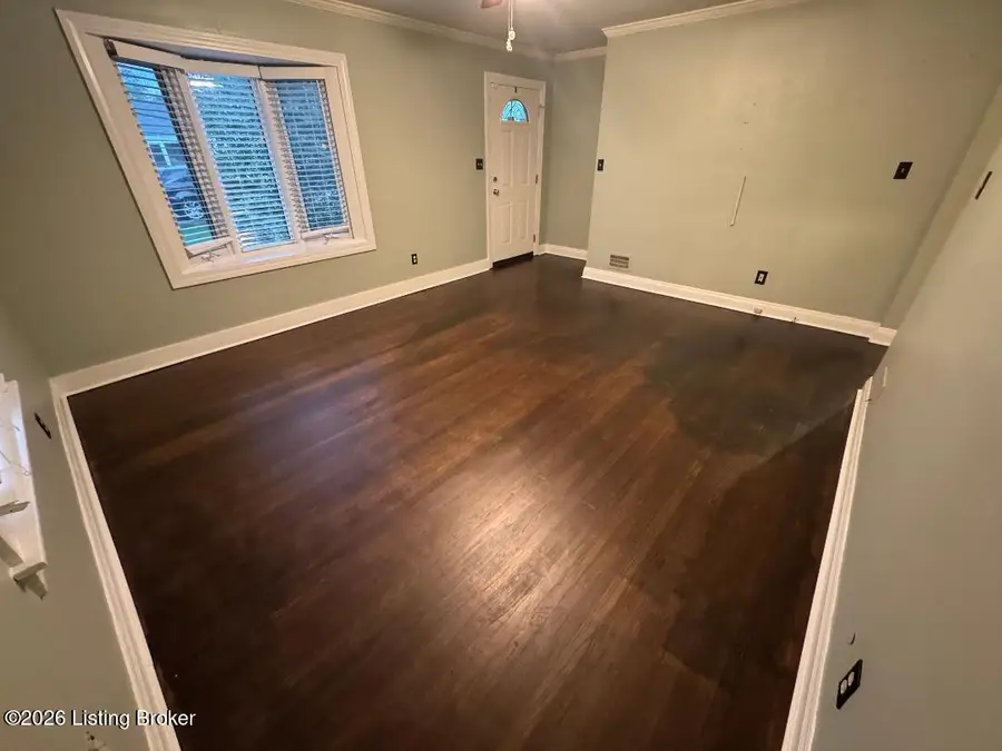 431 Marquette Dr, Louisville, KY 40222 - #3