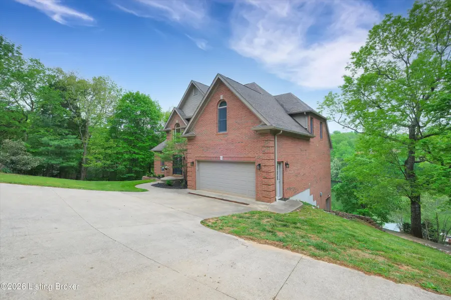 302 Hampton Rd, Brandenburg, KY 40108 - #2