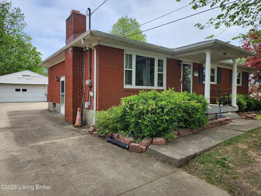 4227 Bayberry Dr, Louisville, KY 40216 - #3
