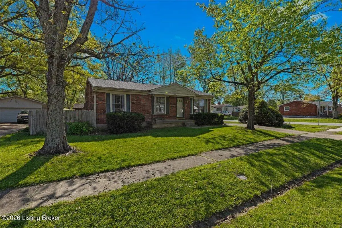 9311 Pagoda Dr, Louisville, KY 40229 - #1