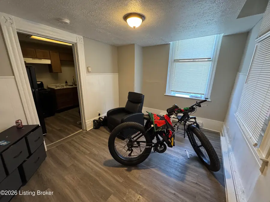 2245 W Jefferson St, Louisville, KY 40212 - #2