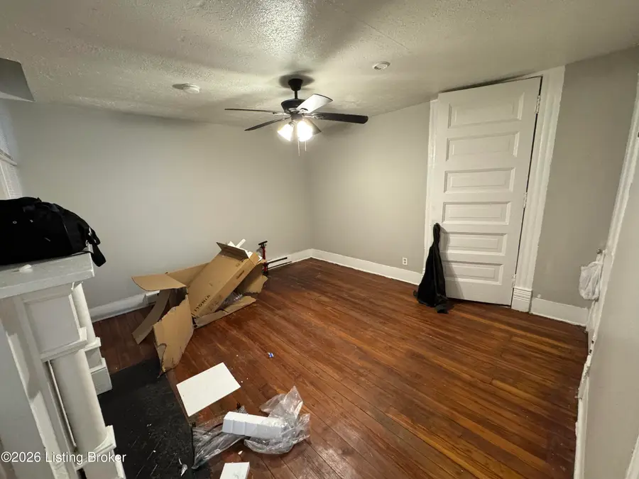 2245 W Jefferson St, Louisville, KY 40212 - #3