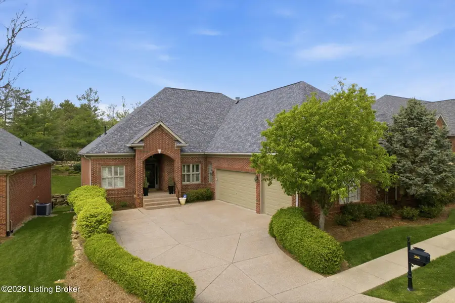 306 Lanai Ct, Louisville, KY 40245 - #3