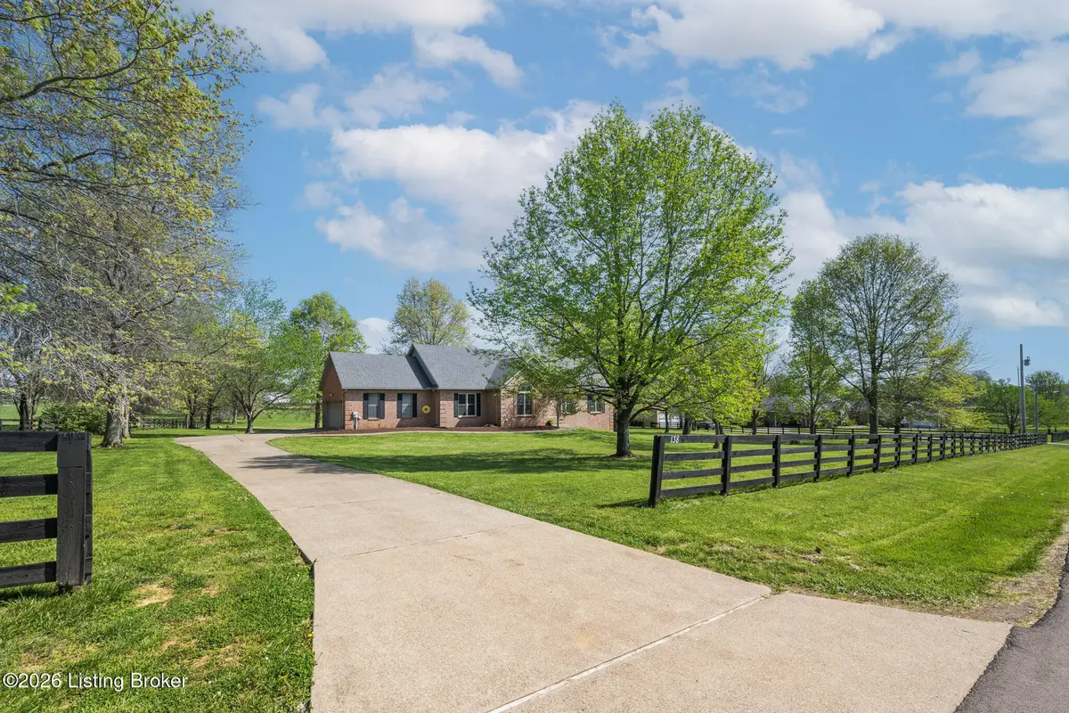 138 Noland Pike, Simpsonville, KY 40067 - #1
