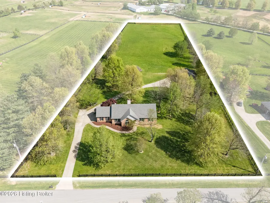 138 Noland Pike, Simpsonville, KY 40067 - #2