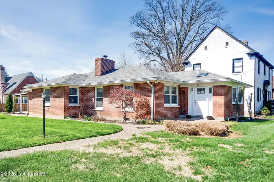 3817 Saint Germaine Ct, Louisville, KY 40207 - #2