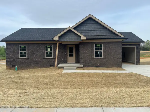 120 American Rd, Radcliff, KY 40160