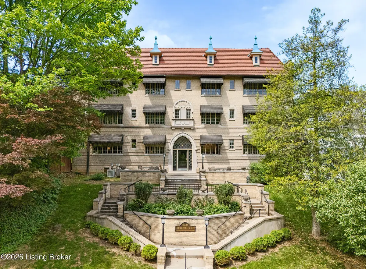 2519 Cherokee Pkwy #APT 1, Louisville, KY 40204 - #1