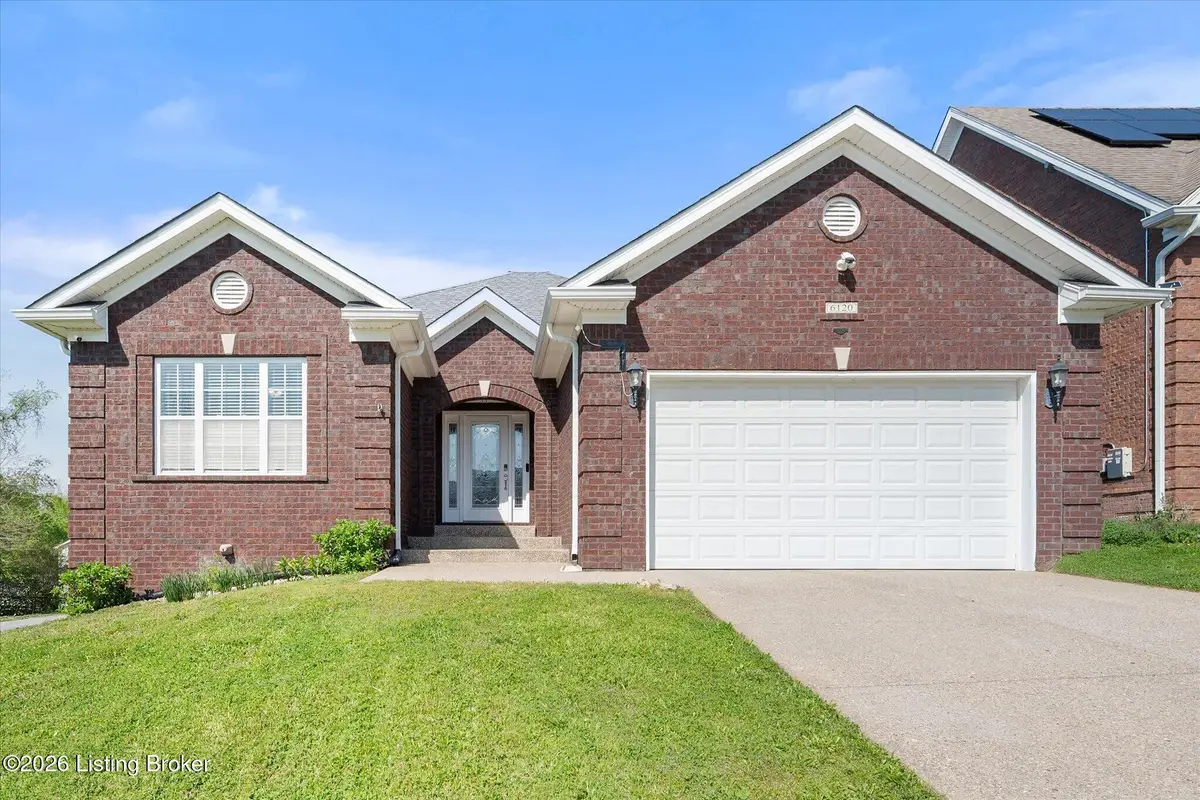 6120 Hudson Creek Dr, Louisville, KY 40291 - #1