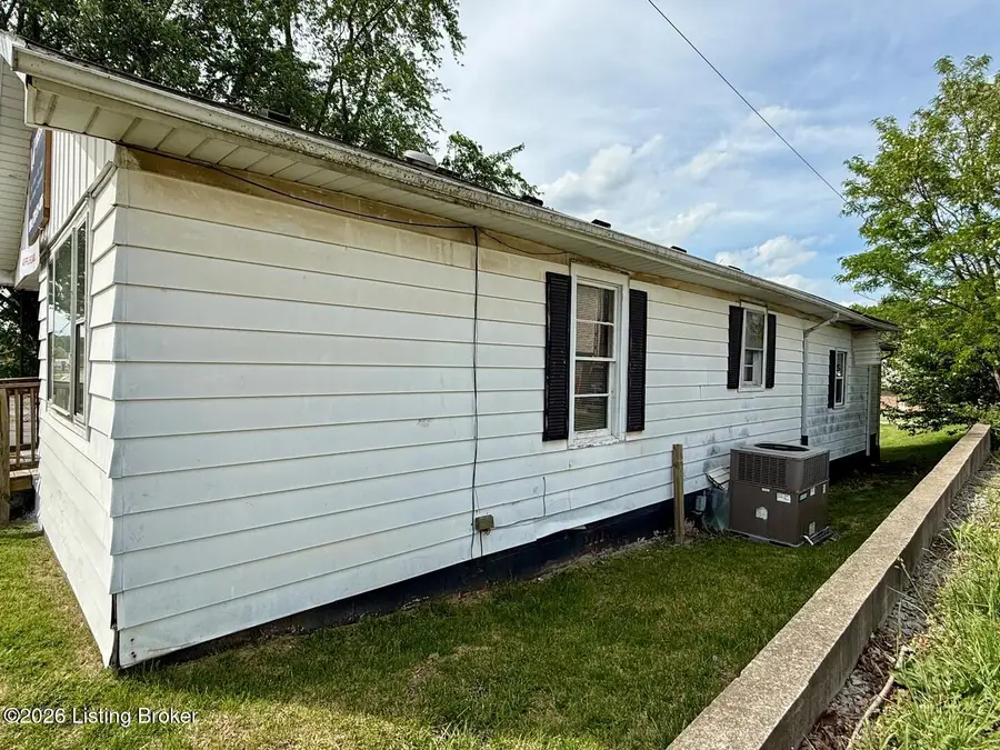 603 Mill St, Leitchfield, KY 42754 - #2