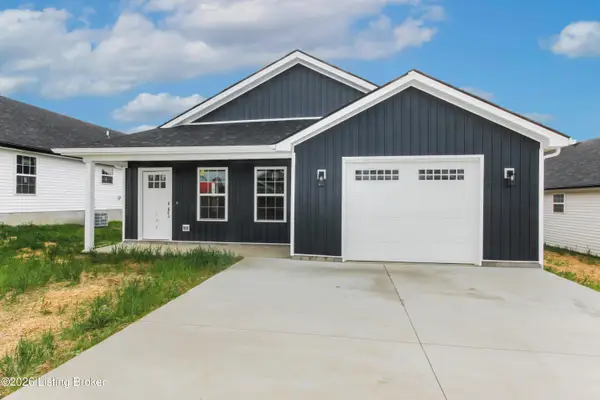 194 Charles Carr Dr, Harrodsburg, KY 40330