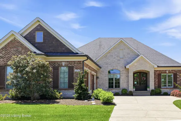 11010 Pebble Creek Dr, Louisville, KY 40241