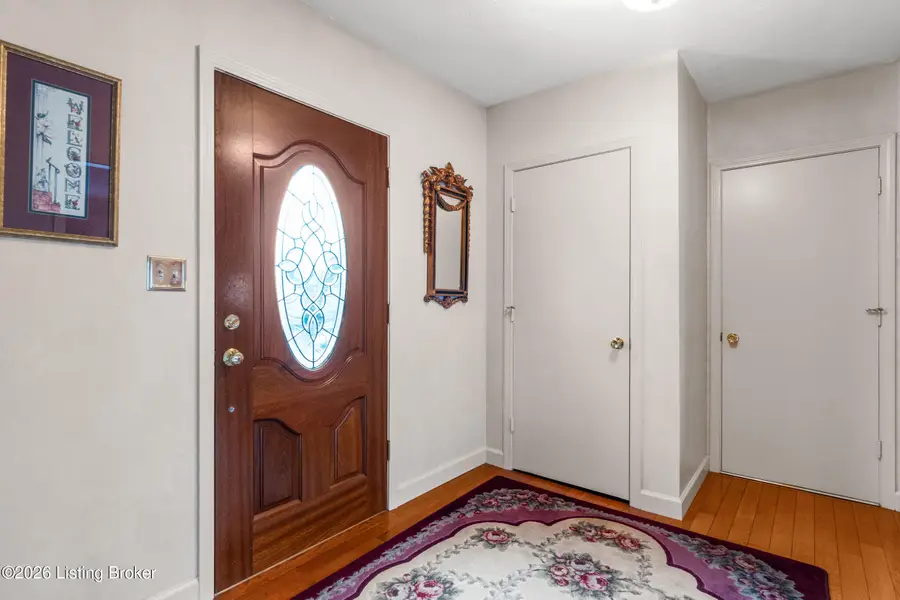 406 Bermuda Way, Louisville, KY 40243 - #3
