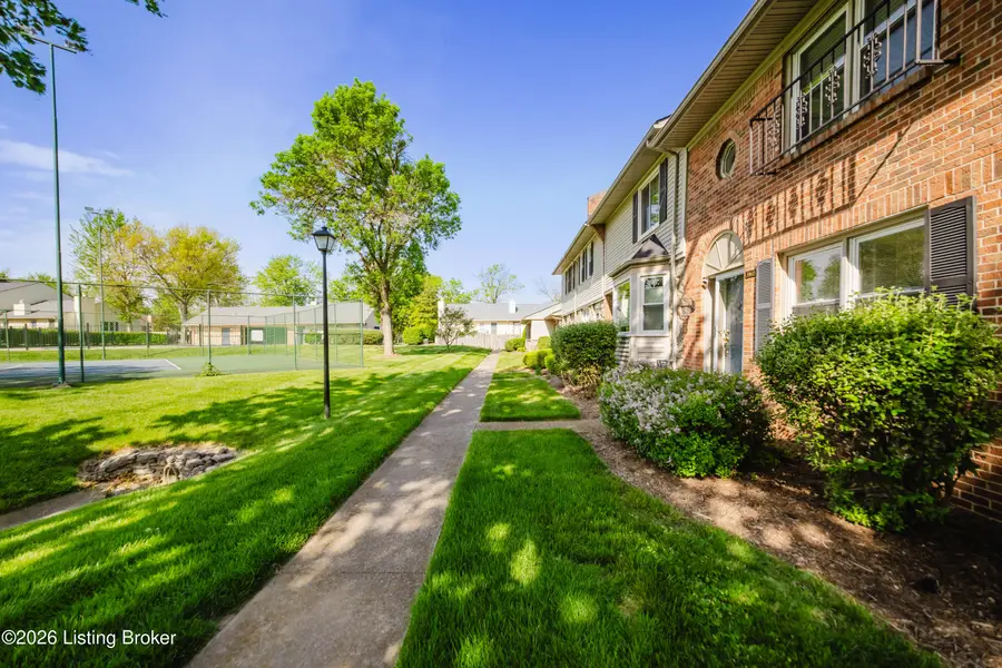 10611 Sycamore Green, Louisville, KY 40223 - #2