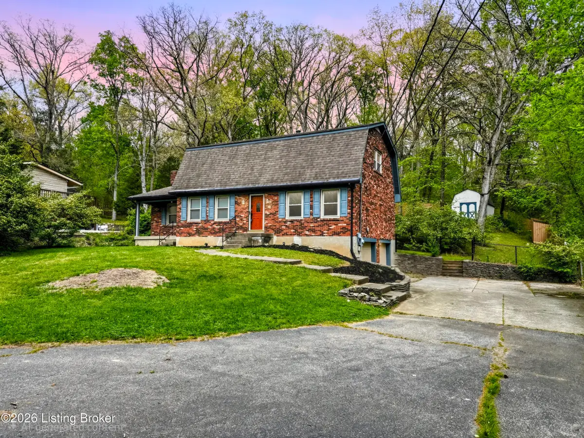 8319 Arnoldtown Rd, Louisville, KY 40214 - #1