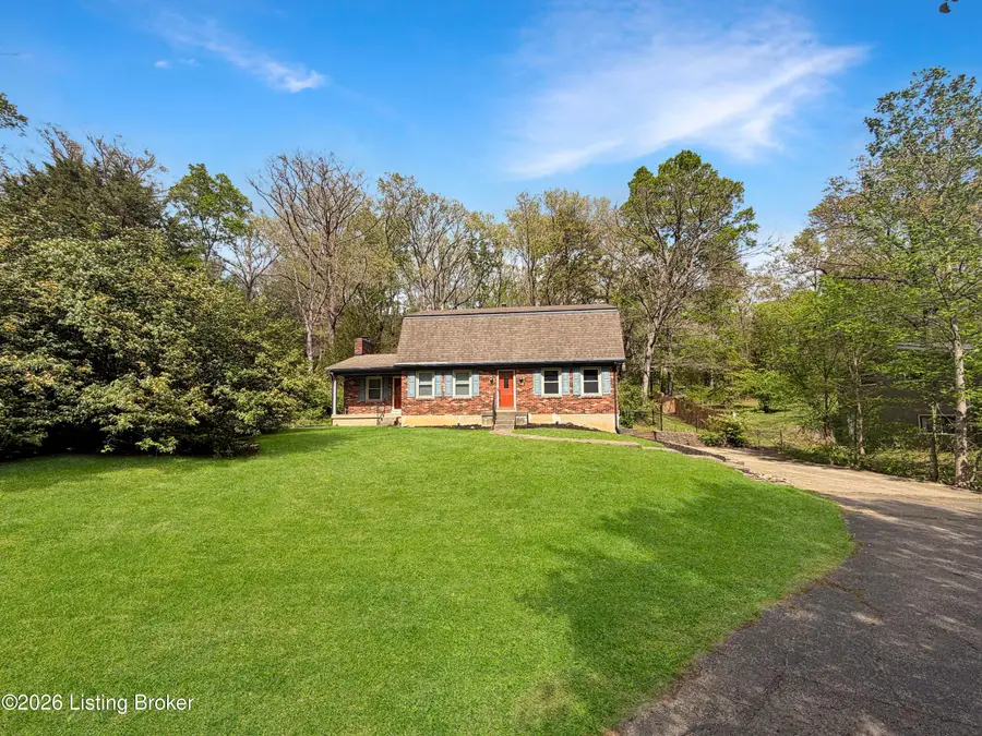 8319 Arnoldtown Rd, Louisville, KY 40214 - #3