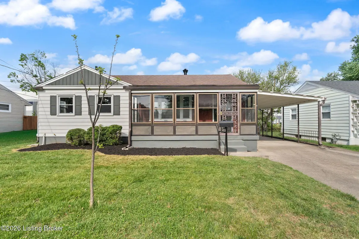 341 E Southside Ct, Louisville, KY 40214 - #1