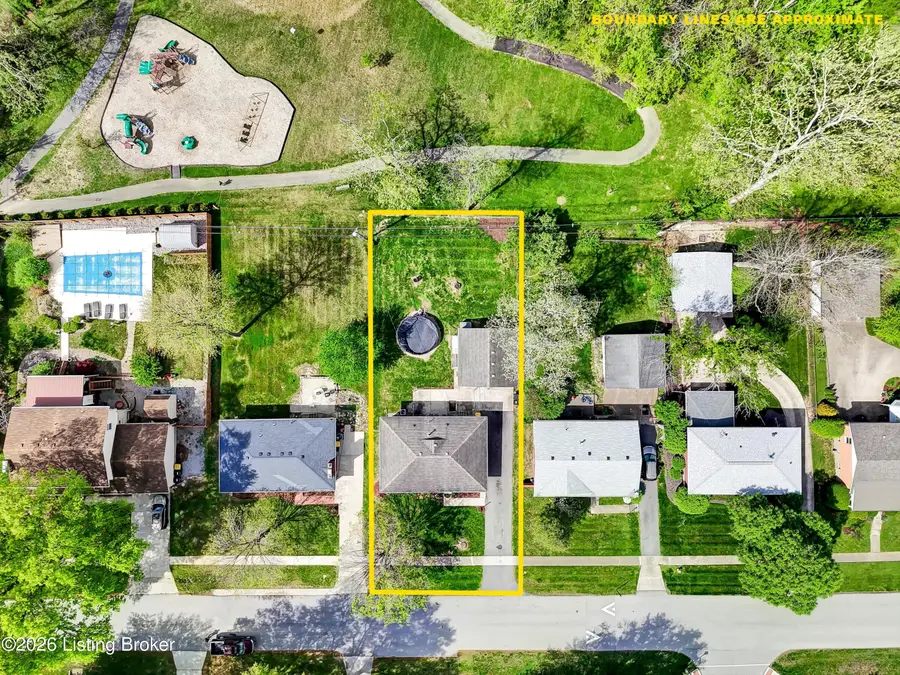 410 Westwood Dr, Louisville, KY 40243 - #3