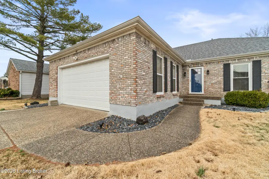 307 Chippendale Ct, Louisville, KY 40214 - #2