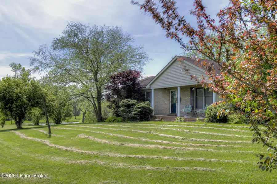 25 Valleyview Dr, Fisherville, KY 40023 - #3