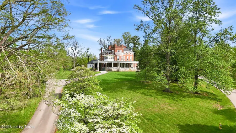 2106 Homewood Dr, Anchorage, KY 40223 - #2