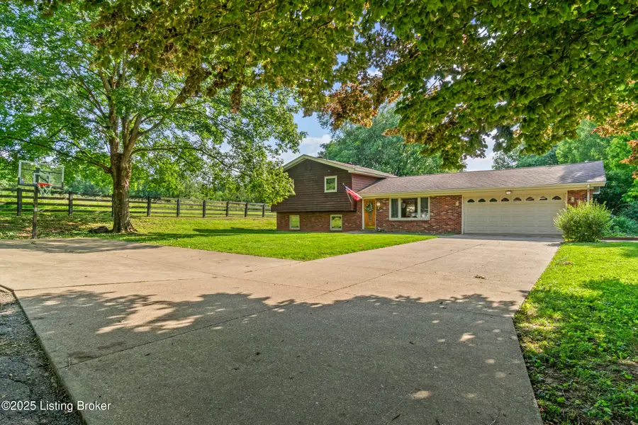 132 Green Acres Rd, Taylorsville, KY 40071 - #3