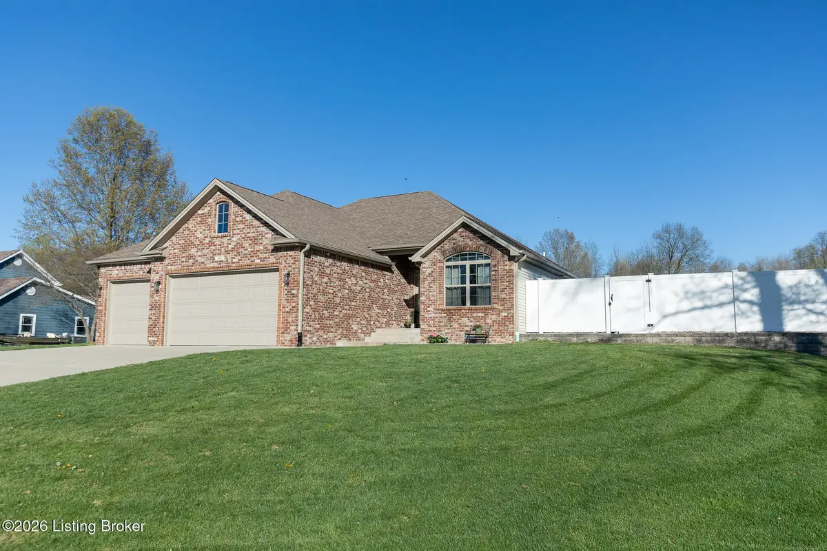 380 N Lakeside Dr, Madison, IN 47250 - #1