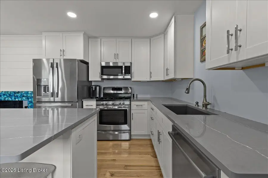 3901 Carriage Hill Dr, Crestwood, KY 40014 - #3