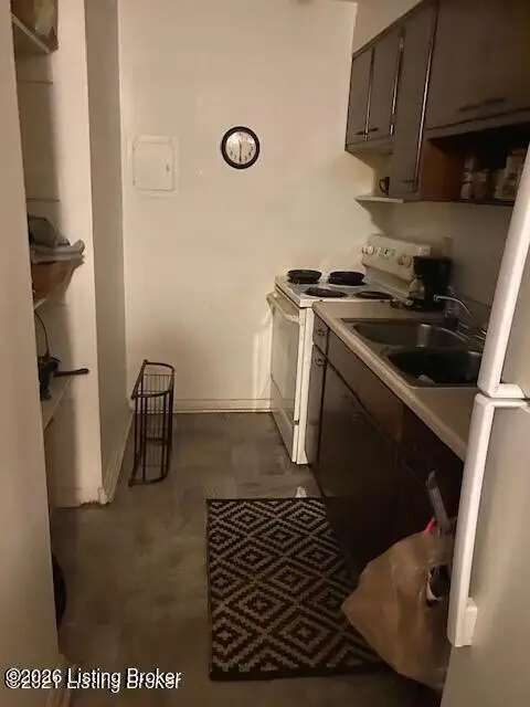 4501 S 6th St #APT 56, Louisville, KY 40214 - #2