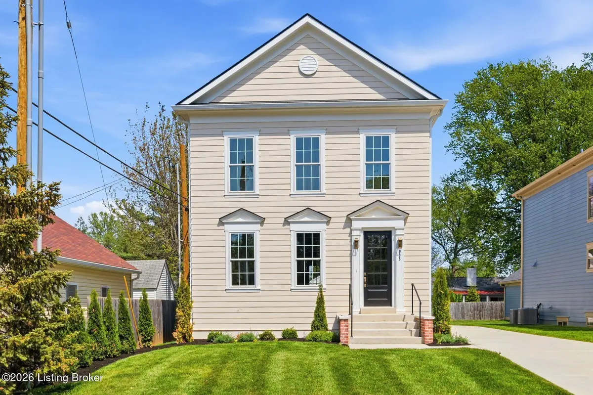 905 S Sherrin Ave, Louisville, KY 40207 - #1