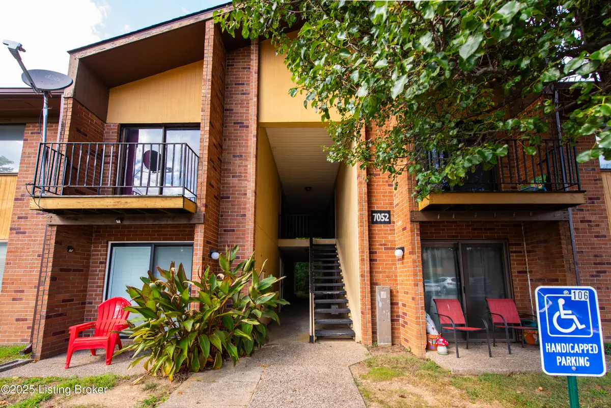 7052 Wildwood Cir #APT 105, Louisville, KY 40291 - #1