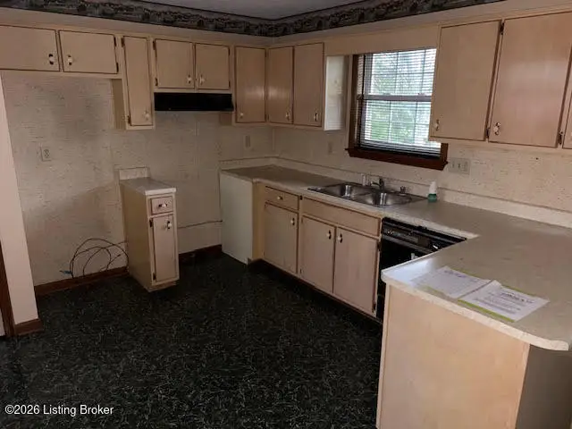 616 Princeton Dr, Elizabethtown, KY 42701 - #3