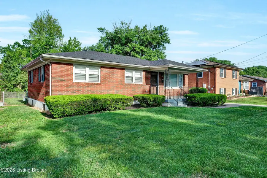 8300 Gloxinia Dr, Louisville, KY 40258 - #3