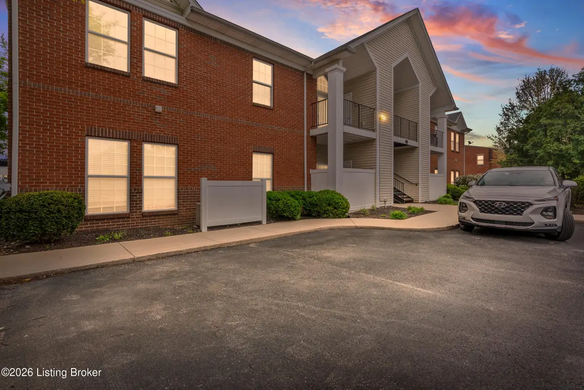 1110 Westlynne Pl #7, Louisville, KY 40222 - #1