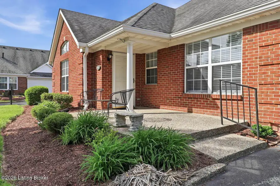 10513 Wemberley Hill Blvd, Louisville, KY 40241 - #2