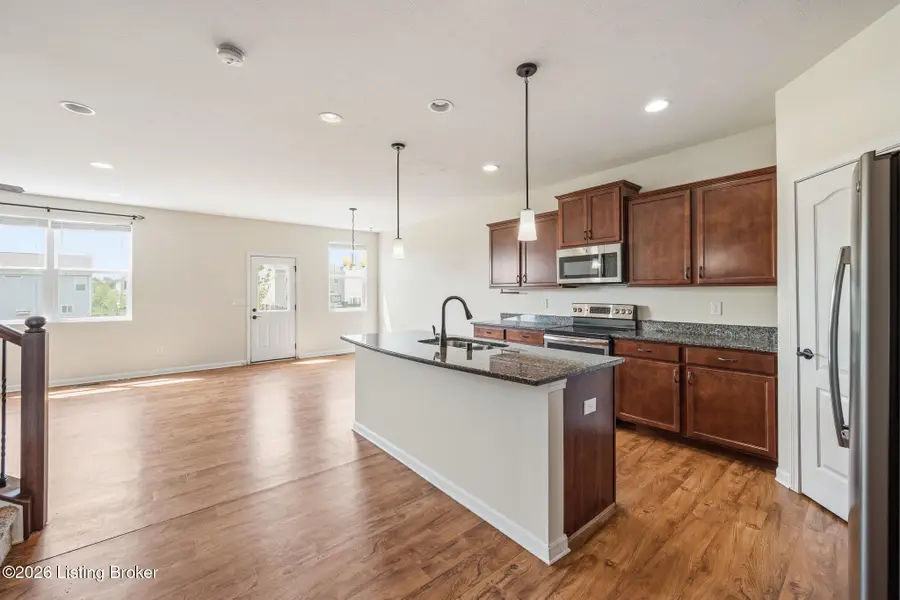 11716 Chandler Ct, Louisville, KY 40299 - #3