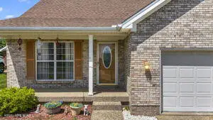 8815 Wisdom Ln, Louisville, KY 40229 - #3