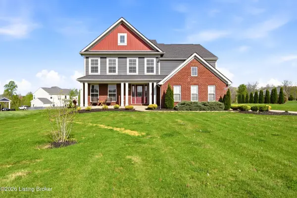 1004 Cedar Cove, La Grange, KY 40031