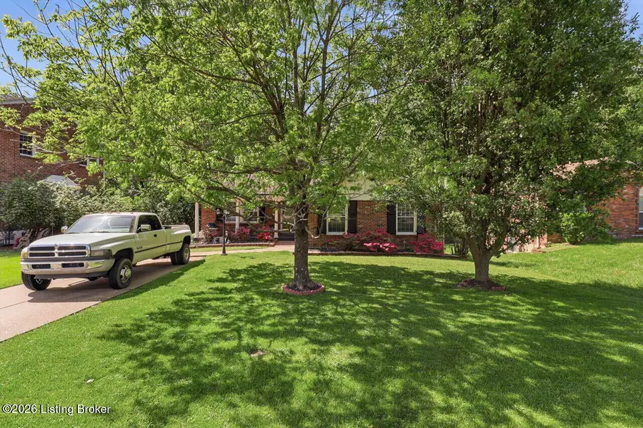 6922 Norlynn Dr, Louisville, KY 40228 - #2
