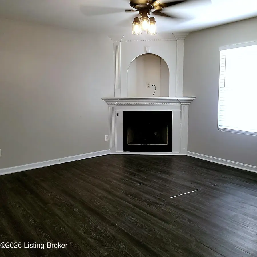 1920 Muncie Ave #APT 3, Louisville, KY 40206 - #2