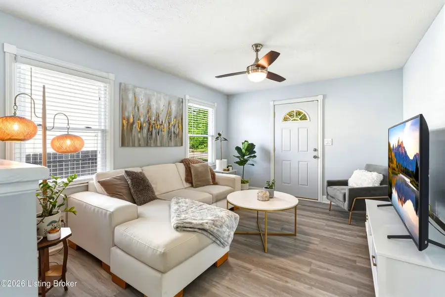 3826 Staebler Ave, Louisville, KY 40207 - #3